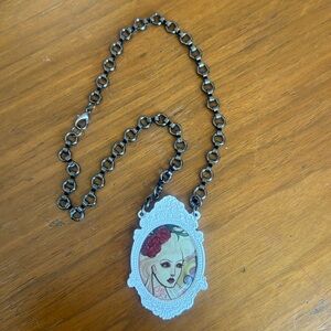 Pinup necklaces 2000’s